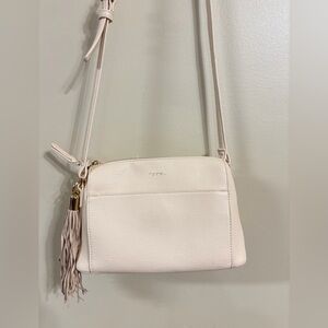 Chic Ivory Crossbody Bag with Tassel